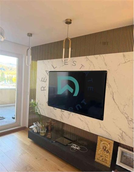 Apartament cu 2 camere decomandat în Astra