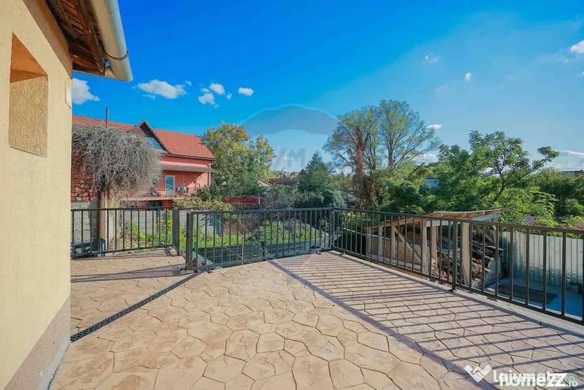 Casă cu 4 camere cu Teren 313 Mp în Dealuri Oradea