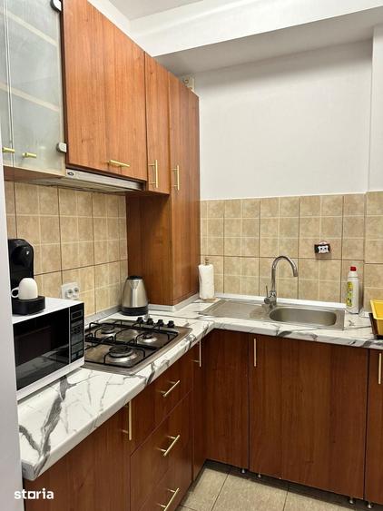 Apartament cu 2 camere în Podu Roș