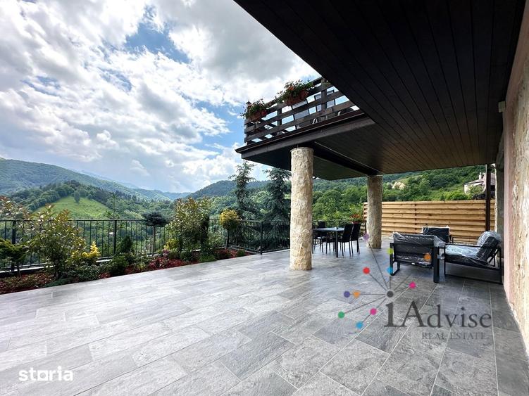 Apartament cu 3 camere în Schei