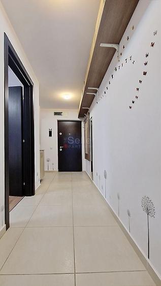 Apartament cu 2 camere decomandat, mobilat în Tractorul