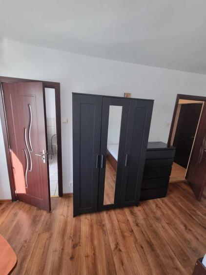 Garsonieră decomandată în Panduri