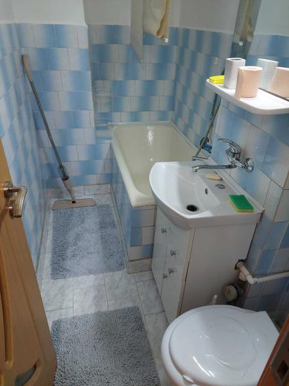 Garsonieră decomandată în Brătianu
