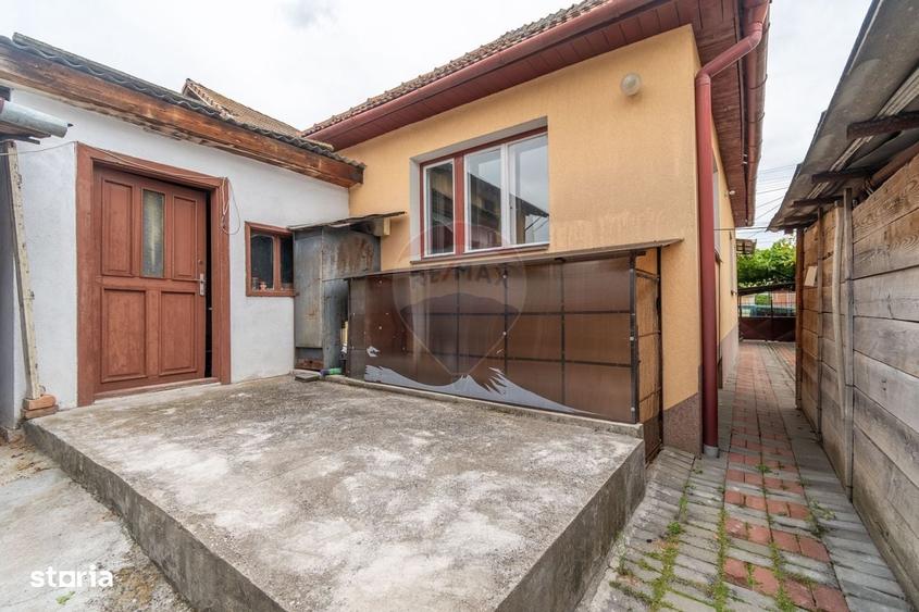 Casa / Vila cu 2 camere de vanzare in zona Dambul Rotund - 9