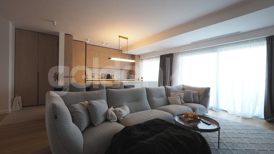 Apartament cu 3 camere decomandat, mobilat în Herăstrău