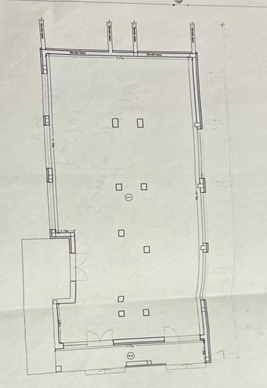 Spațiu comercial, de 200 mp, în Florești