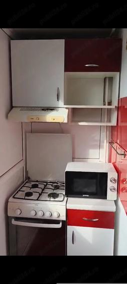 Apartament cu 2 camere decomandat în Apărătorii Patriei