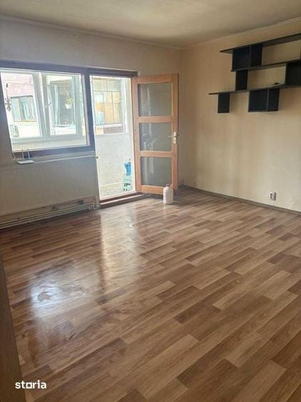 Apartament cu 2 camere semidecomandat în Unirii Sud