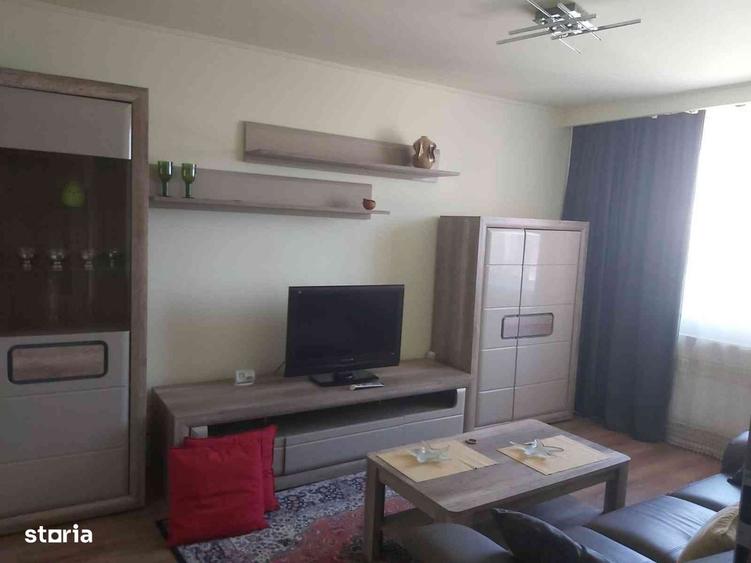Apartament cu 3 camere decomandat în Ultracentral