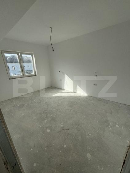 Duplex cu 5 camere cu Teren 280 Mp în Săcălaz