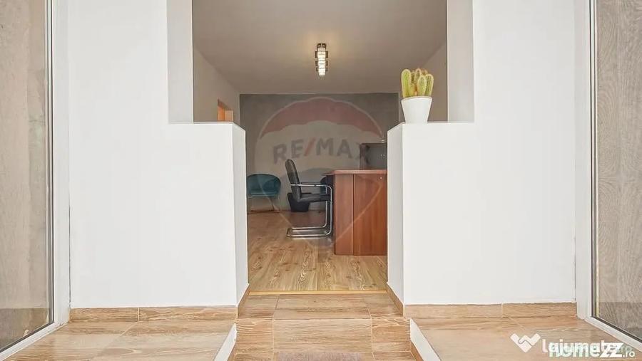 Spațiu comercial, de 40 mp, în Vlahuță