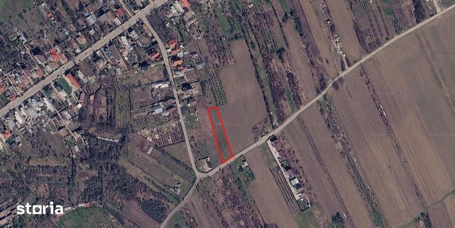Teren de 3000 mp, în Central
