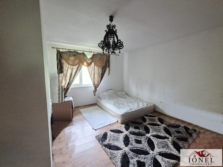 Casă individuală cu 3 camere cu Teren 1071 Mp în Vințu de Jos