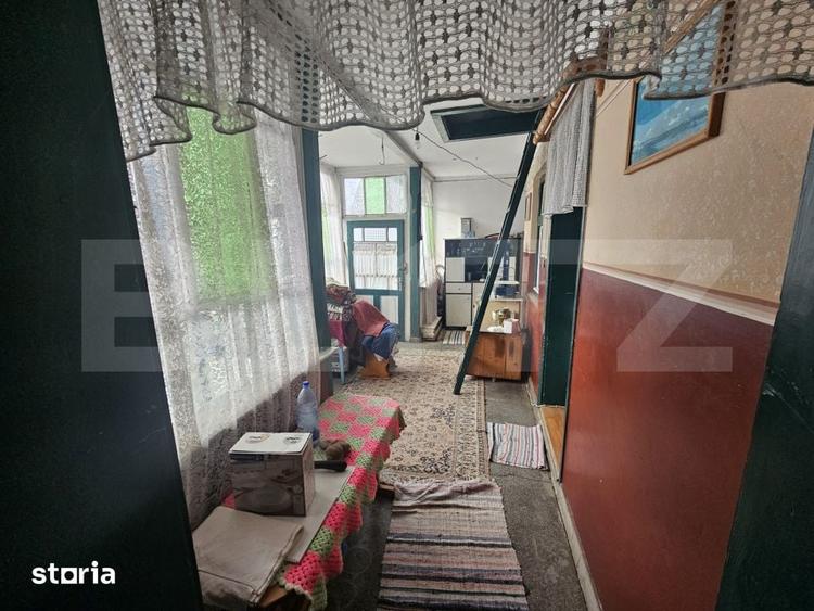 Casă cu 6 camere cu Teren 1850 Mp în Dumitra