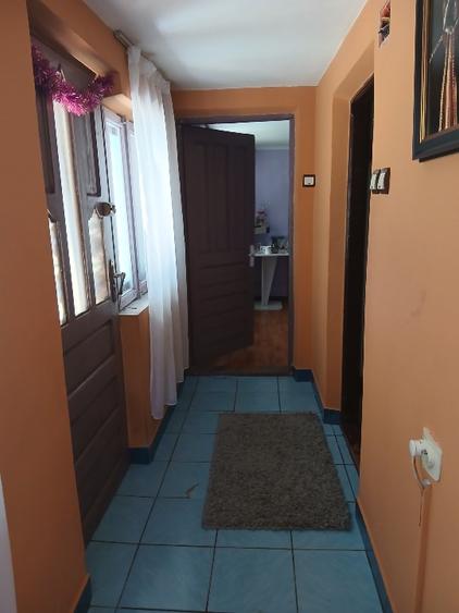 Casă individuală cu 3 camere cu Teren 4501 Mp în Livezi