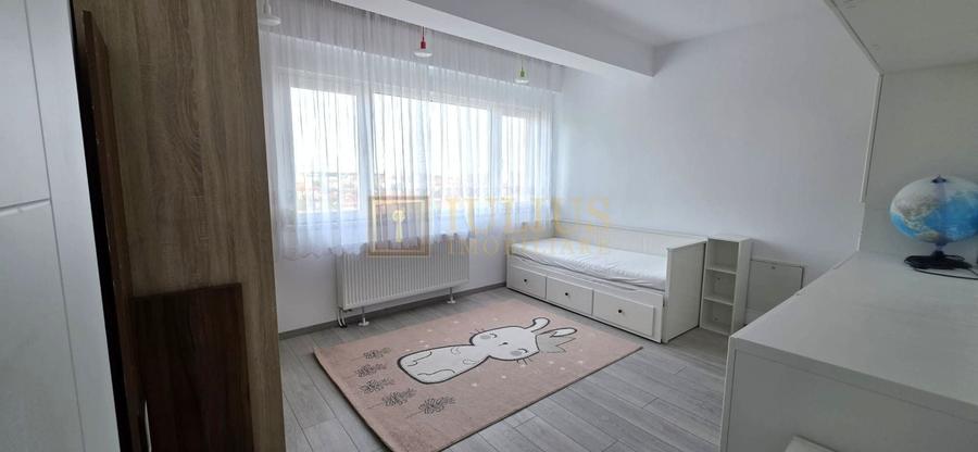Apartament cu 3 camere decomandat, mobilat în Torontalului