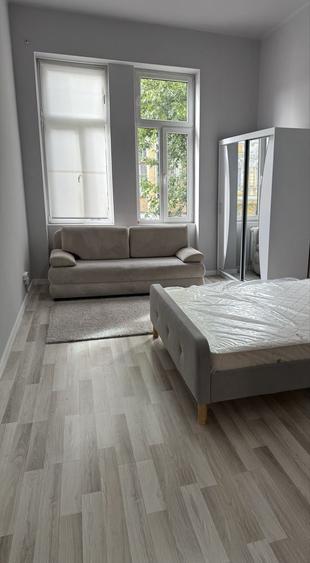 Apartament cu 2 camere semidecomandat în Ultracentral