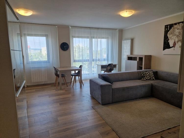 Apartament cu 2 camere decomandat, mobilat în Zorilor