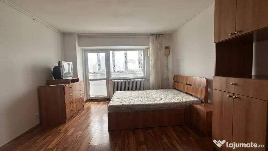 Garsonieră semidecomandată în Tei