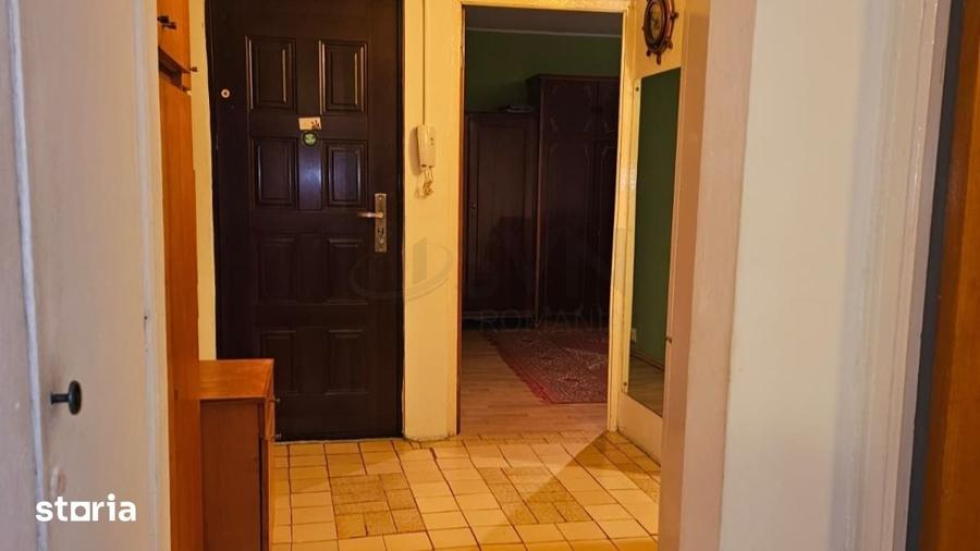 Garsonieră decomandată în Băneasa