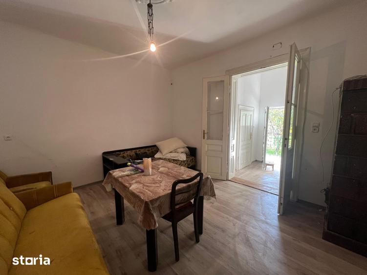 Casă cu 3 camere cu Teren 652 Mp în Pârneava