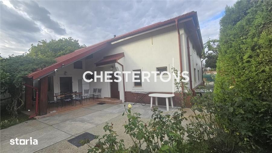 Casă cu 6 camere decomandat cu Teren 400 Mp în Chiajna