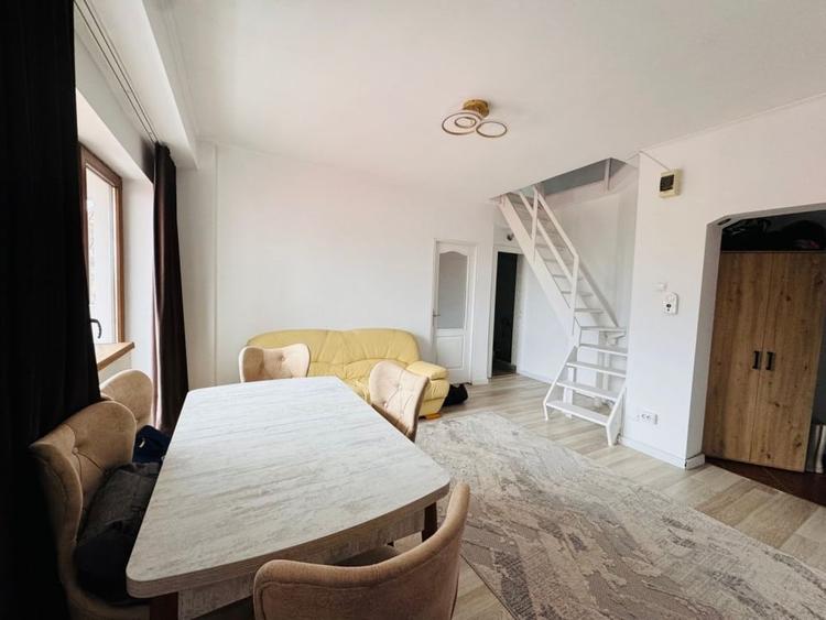 Apartament cu 4 camere semidecomandat, mobilat în Gheorgheni