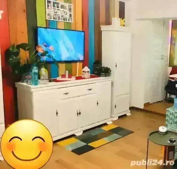 Apartament cu 2 camere decomandat în Central