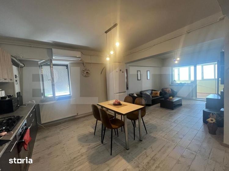 Apartament cu 3 camere decomandat în Central