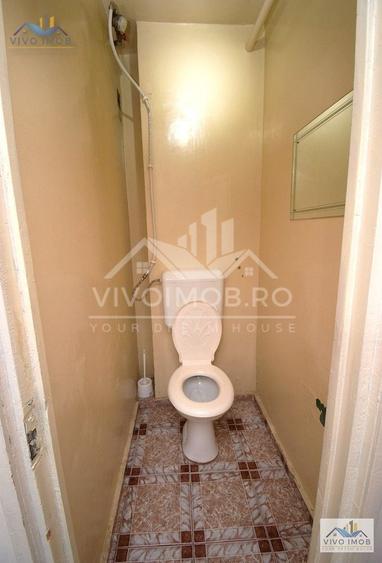 Apartament cu 3 camere semidecomandat în Titan
