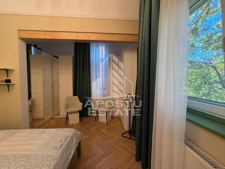 Apartament cu 3 camere circular, mobilat în Central