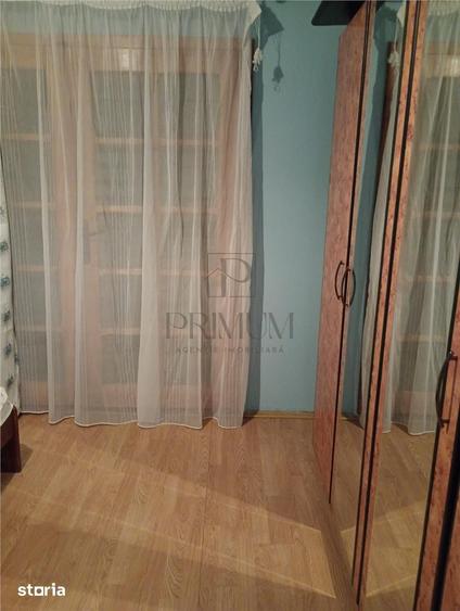 Apartament cu 3 camere decomandat în Bucovina