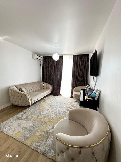 Apartament cu 3 camere, mobilat în Central