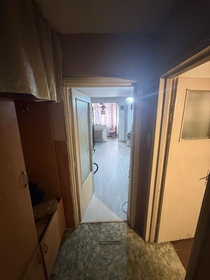 Garsonieră decomandată în Exterior Vest