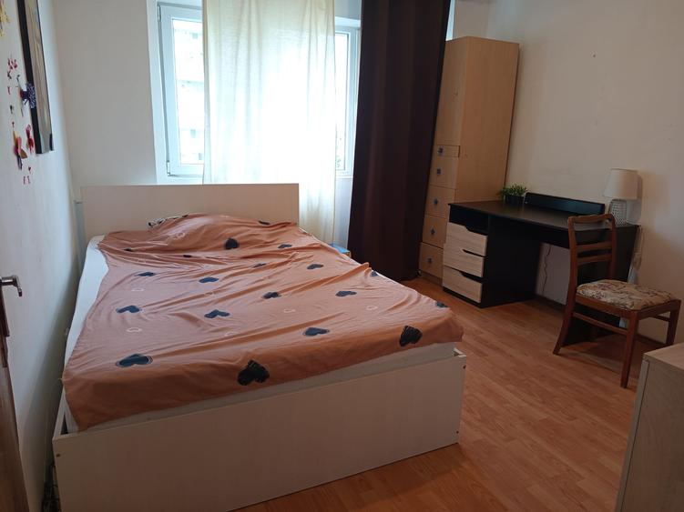 Apartament cu 3 camere decomandat în Pantelimon