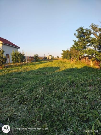 Teren intravilan la strada principala in com. Corbu - 1