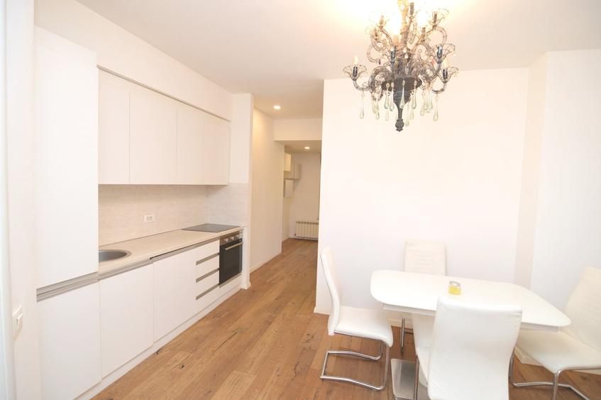 Apartament cu 2 camere semidecomandat în Herăstrău