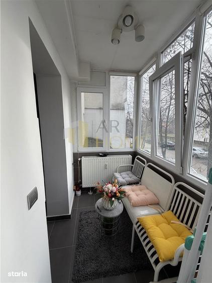 Apartament 3 camere, decomandat, Ploiesti, Democratiei Bd. Castanilor - 18