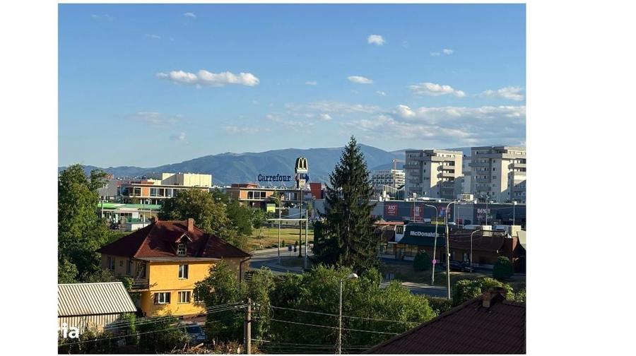 Apartament cu 2 camere decomandat în Mihai Viteazul