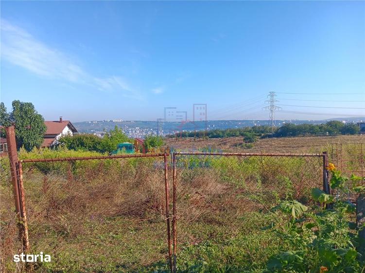 Teren de 550 mp, în Galata