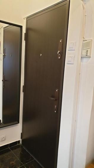 Garsonieră decomandată în Fizicienilor