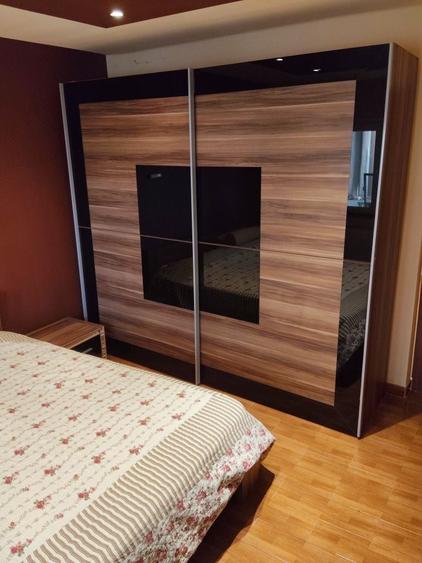 Apartament cu 3 camere decomandat în Micro 11