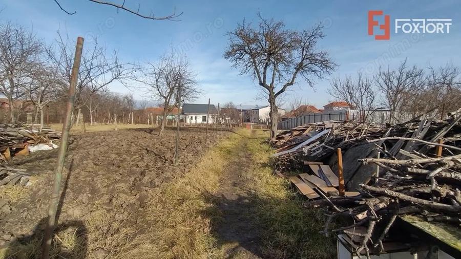 Casă cu 4 camere cu Teren 1390 Mp în Calea Urseni