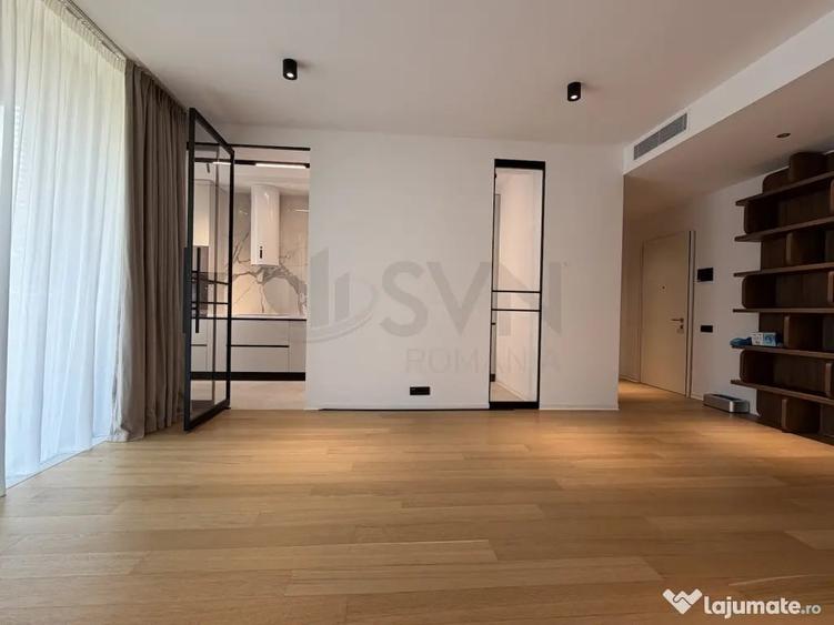 Apartament cu 3 camere semidecomandat în Floreasca