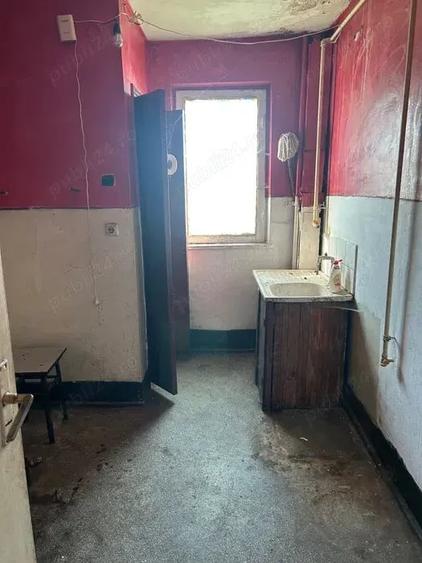 Apartament cu 2 camere semidecomandat în Feldioara
