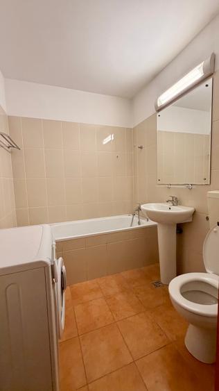 Apartament cu 2 camere decomandat în Decebal