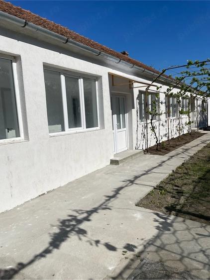 casa de vanzare - 1