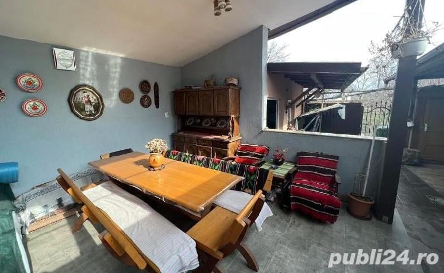 Casă cu 6 camere în Turda