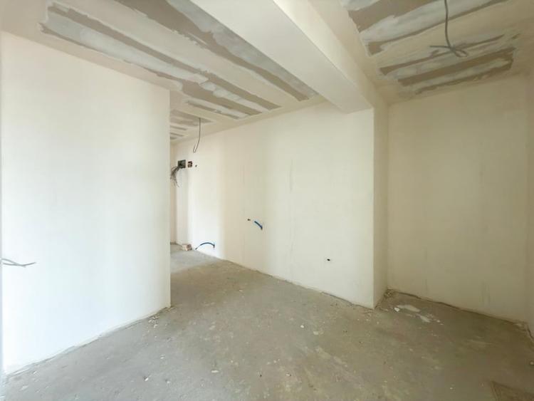 Apartament cu 3 camere decomandat în Ovidiu
