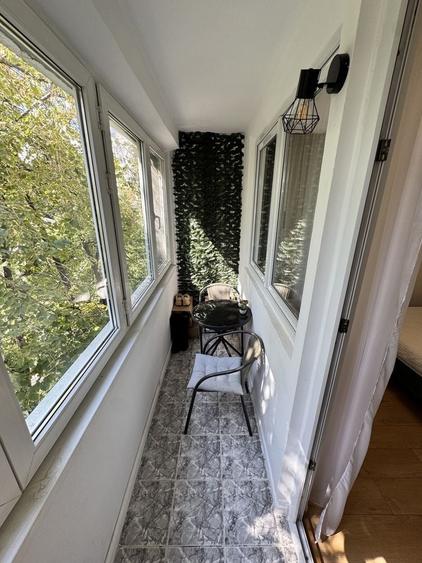 Apartament cu 2 camere decomandat în Tineretului